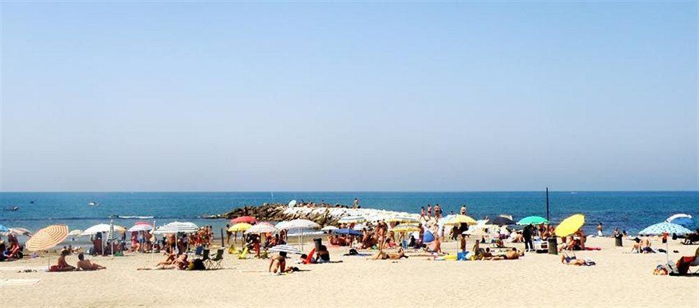 Hotel Hermitage Marina di Massa Exterior photo
